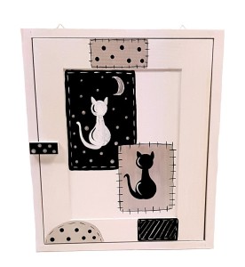 Skrzynka na klucze w biało-czarne koty