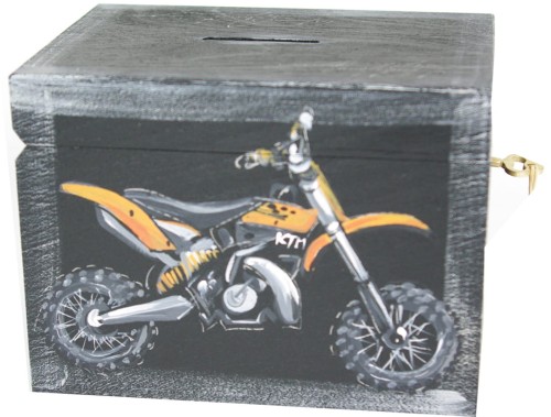 skarbonka_z_motorem_terenowym_pomoaranczowym.jpg