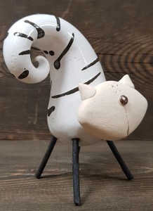 Kot ceramiczny biały